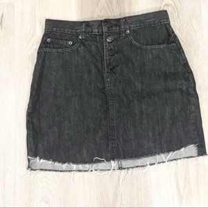 Gap Black Button Fly Step Raw Hem Jeans Skirt Size 27